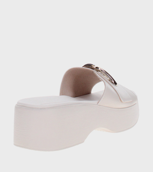 Moleca Moleca - Off White Wedges