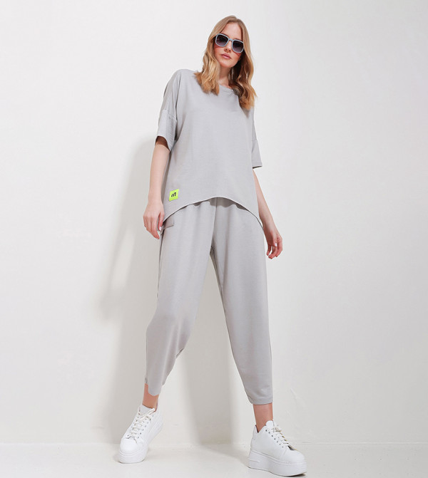 Trend Alaçatı Stili Trend Alaçatı Stili - Grey Co-Ord Sets