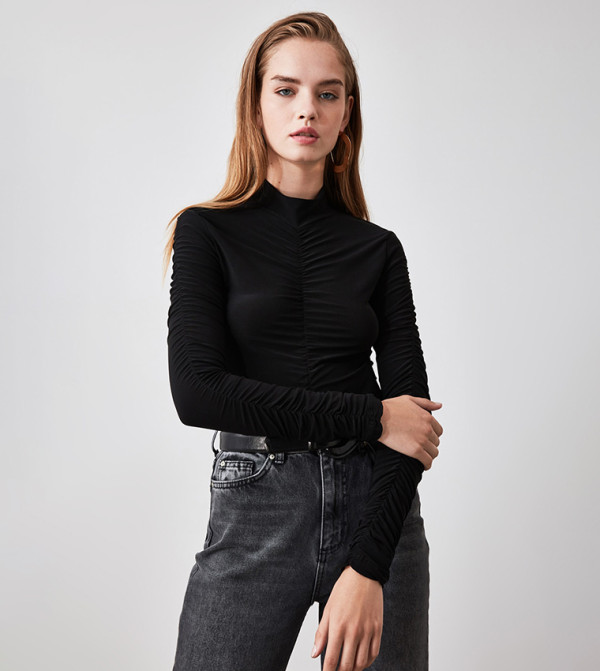 Trendyol Trendyol Best Picks - Black Body & Cropped