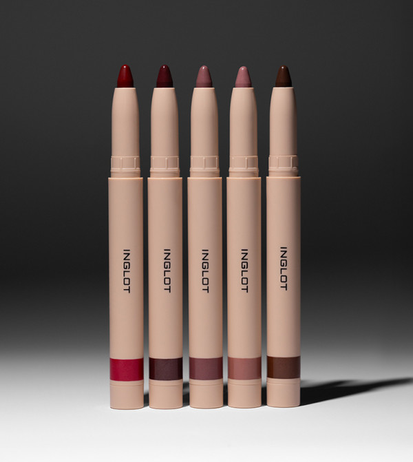 انجلوت انجلوت - موف  العناية بالشفاه