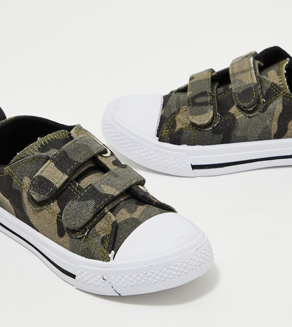 Action Boy @ CCC CCC - Khaki Low Top