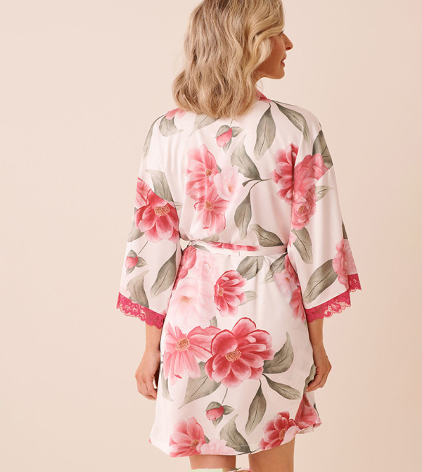 La Vie en Rose  Sleepwears & Loungewears - White Night Robes & Kimonos