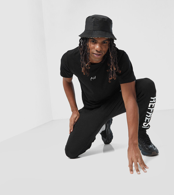 F5  - Black Casual T-Shirts
