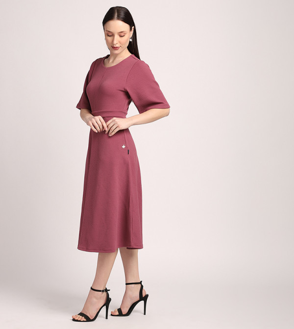 بيفرلي هيلز بولو كلوب  فساتين - وردي Midi Dresses