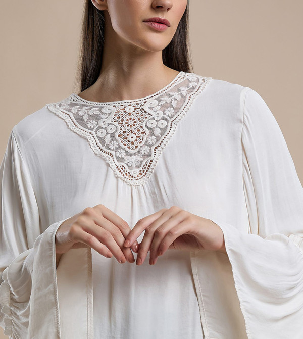 أر آند بي  ملابس - أبيض Casual Tops