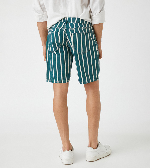Koton  Shorts - Green Casual Shorts