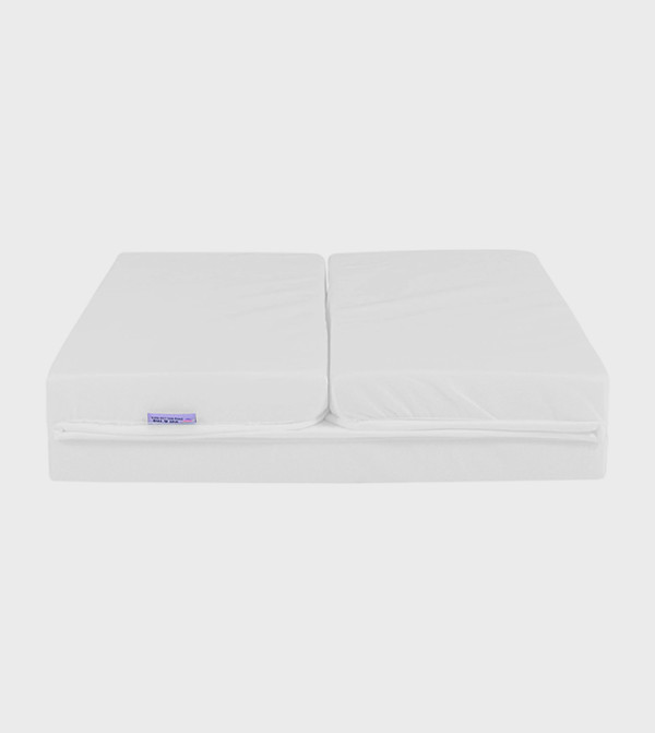 BABIES & MORE  Baby Bedding Sets & Pillows - White Baby Bedding Sets & Pillows