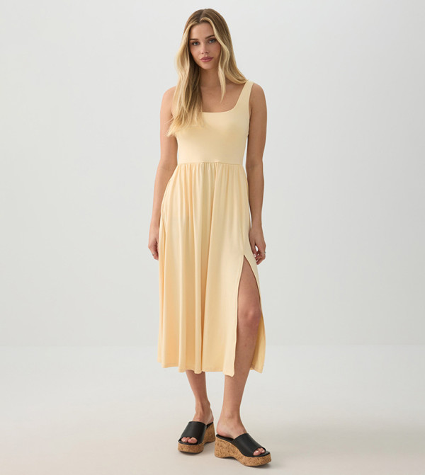 اردين  فساتين ميدي  - أصفر Midi Dresses