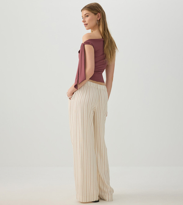 Ardene Ardene - Off White Sleeveless Tops
