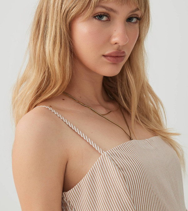 اردين statement-sleeve-babydoll - بيج Sleeveless Tops