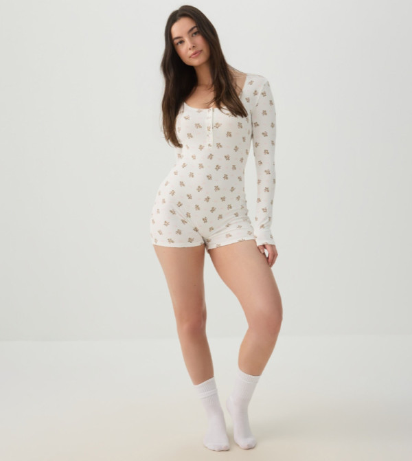 اردين  افرولات وجمبسوت - أوف وايت  Playsuits