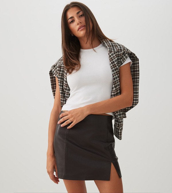 اردين تنانير قصيرة - بني Mini Skirts