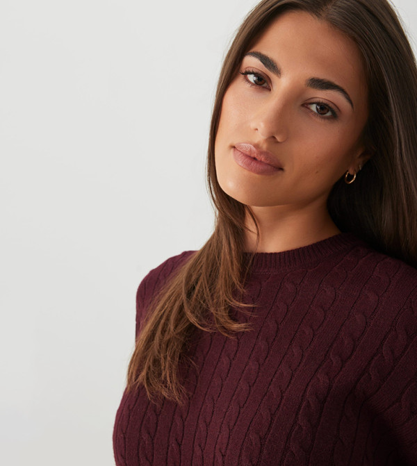 اردين  سترات و كارديغانات - بورغندي Round Neck Sweaters