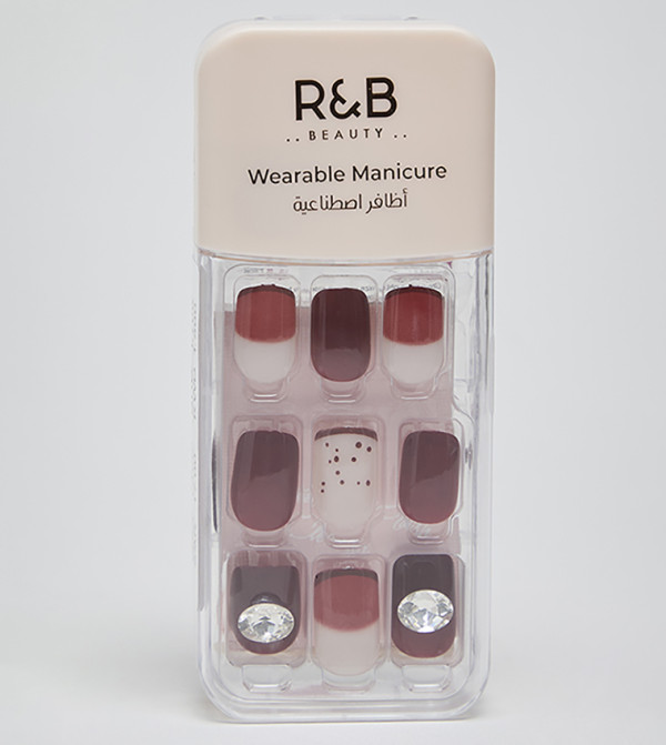 R&B  Nails - Red Nail Accessories