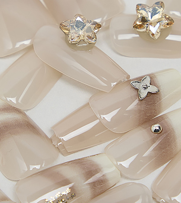 R&B  Beauty - Beige Nail Accessories