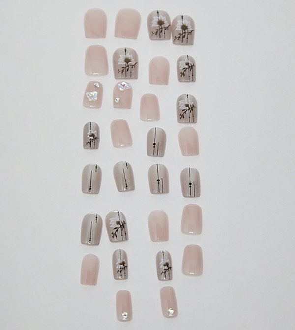 R&B  Beauty - Beige Nail Accessories