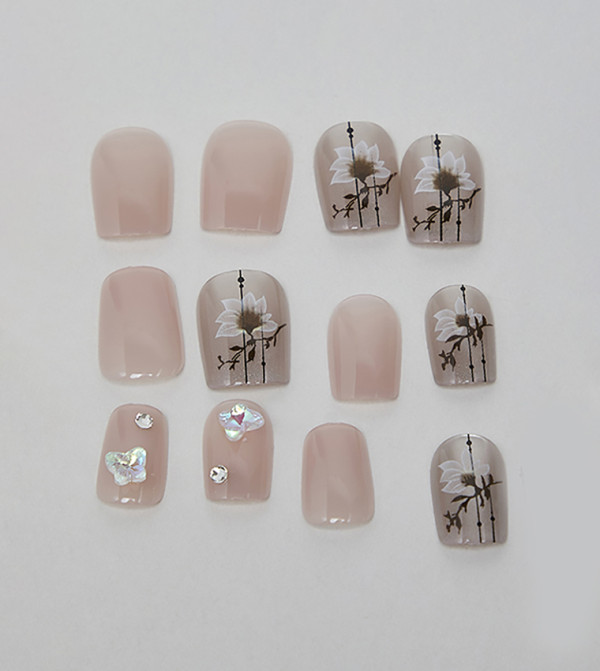 R&B  Beauty - Beige Nail Accessories