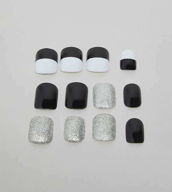 R&B  Nail Accessories - BLACK Nail Accessories