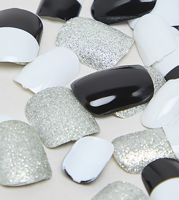R&B  Nail Accessories - BLACK Nail Accessories