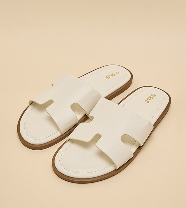 R&B R&B - Ivory Casual Sandals