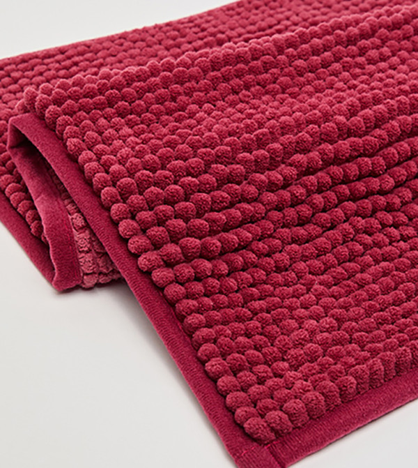 R&B Bathmats & Curtains - Maroon Ballerina