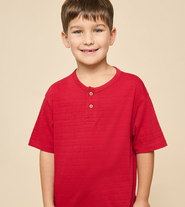 أر آند بي  توبات   - أحمر T-shirts