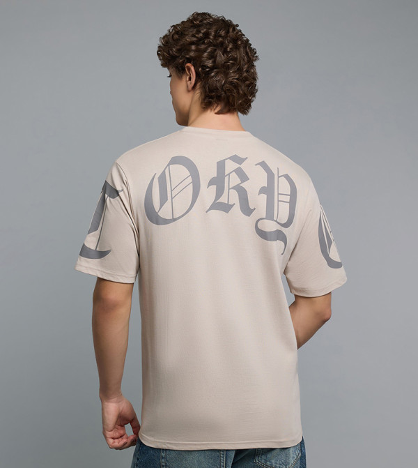 أر آند بي  تيشيرتات بياقة دائرية  - بيج Round Neck T-Shirts
