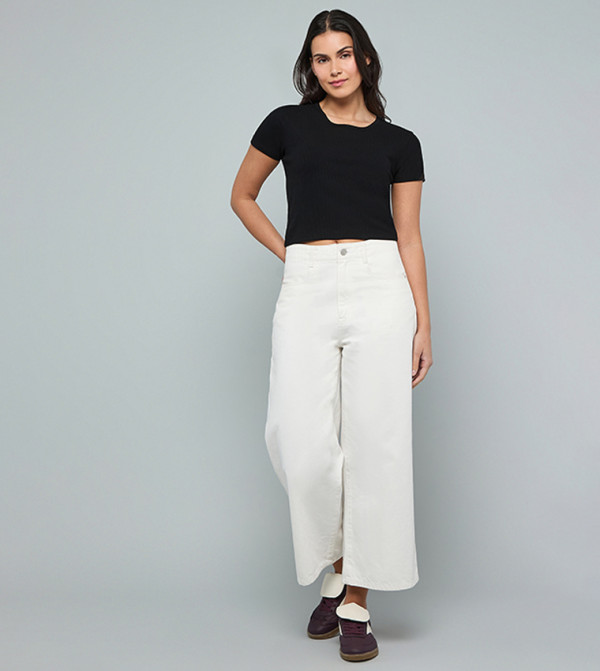 R&B  Cropped Tops - BLACK Cropped Tops