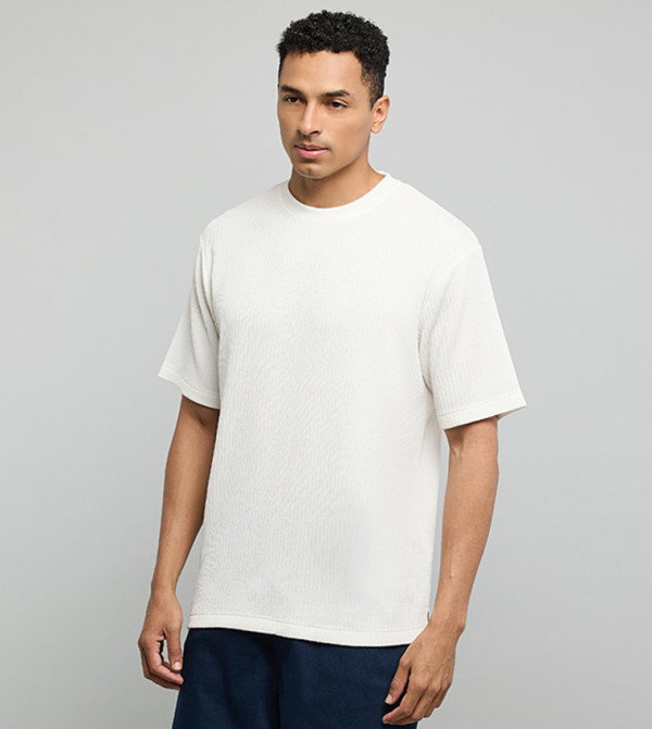 R&B R&B - White Round Neck T-Shirts