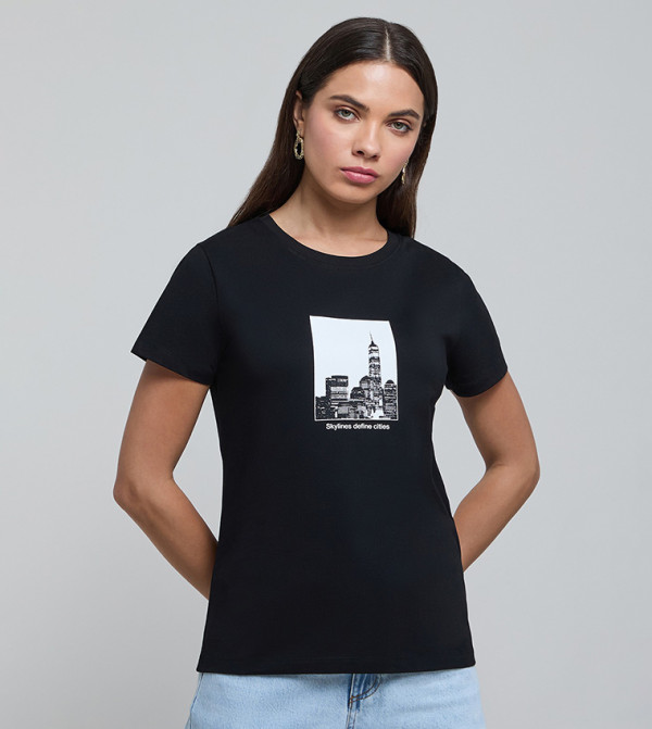 R&B R&B - Black Short Sleeve T-Shirts