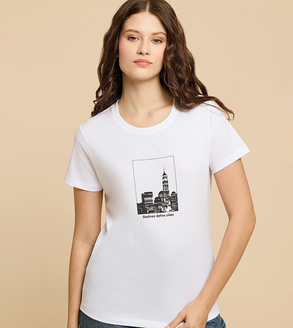 أر آند بي  - أبيض  Short Sleeve T-Shirts