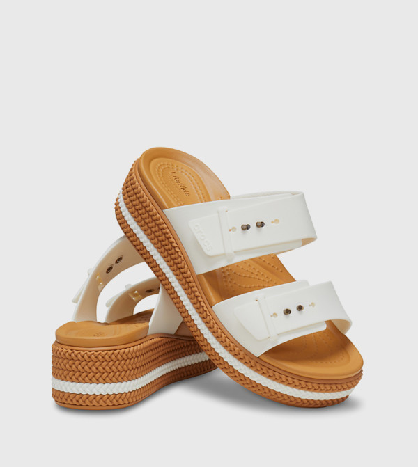 Crocs  comfy-edit - White Flat Sandals