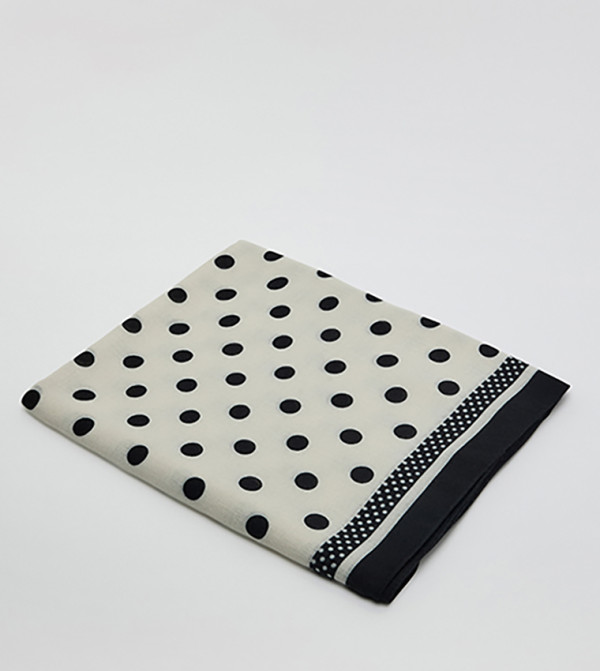 أر آند بي  أوشحة - عاجي  Woven Scarves