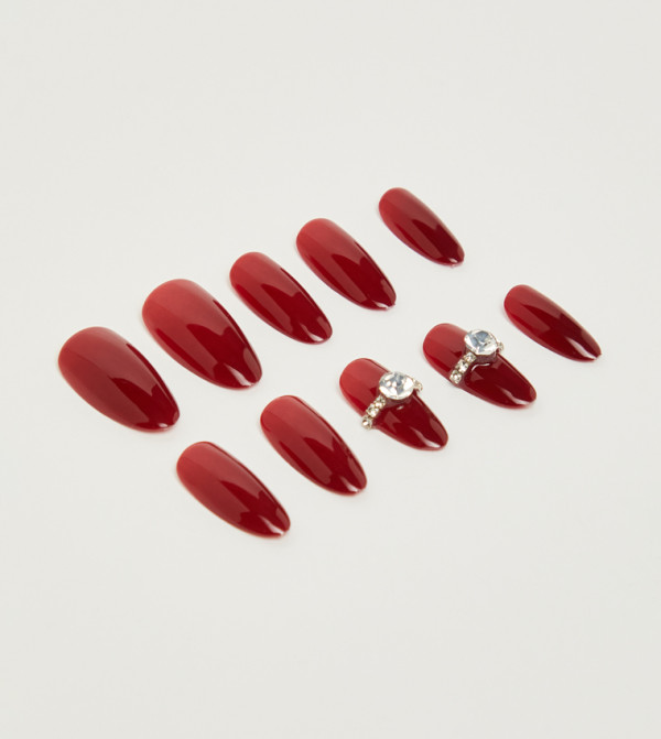 أر آند بي  إكسسوارات الأظافر - أحمر  Nail Accessories