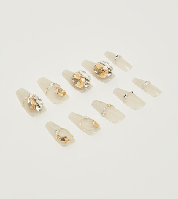 أر آند بي  إكسسوارات الأظافر - أبيض Nail Accessories