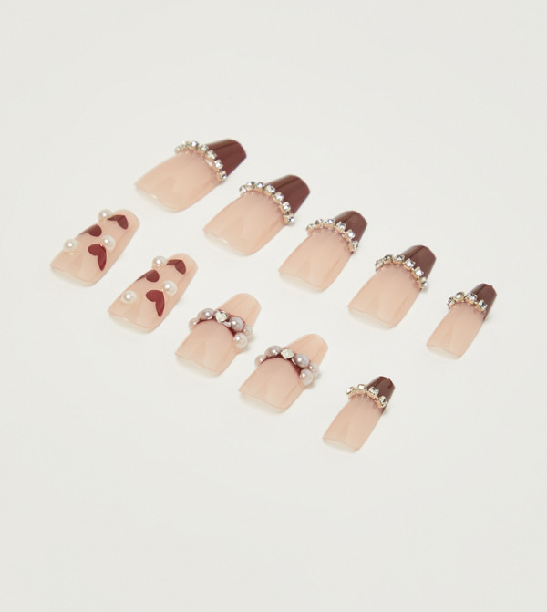 R&B  Nails - Burgundy Nail Accessories