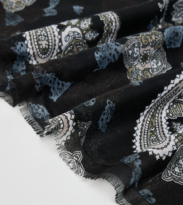 أر آند بي  أوشحة منسوجة  - أسود Woven Scarves