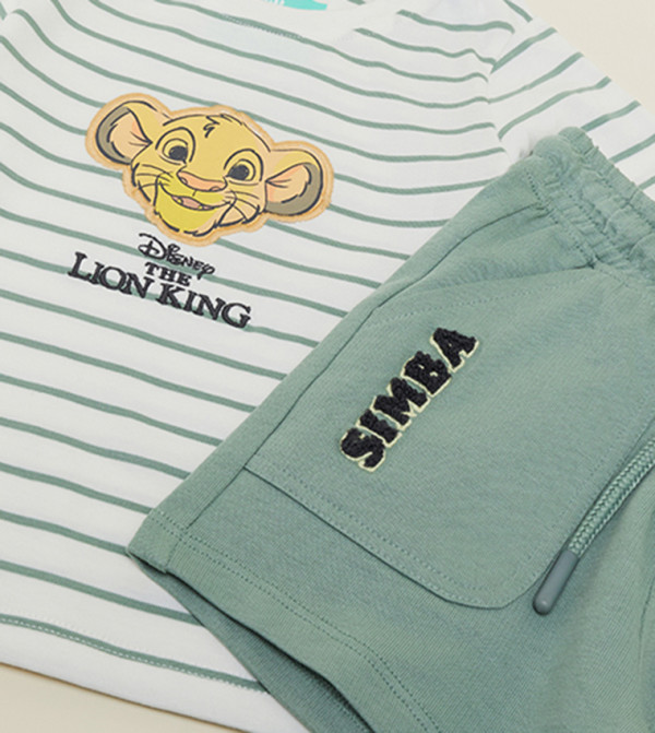 R&B  T-shirts & Bottoms - Ivory Ankle Length Socks
