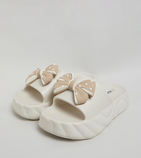 R&B  Flip flops and Slides - Beige Slides