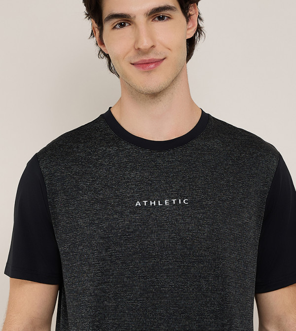 R&B R&B - BLACK Round Neck T-Shirts