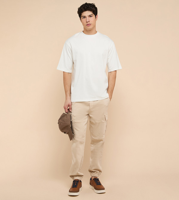 أر آند بي  daily-essentials - عاجي  Round Neck T-Shirts