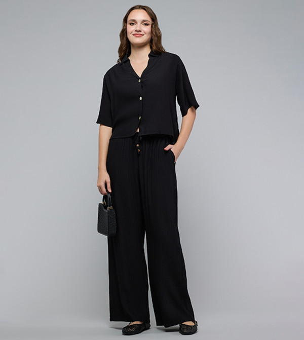 R&B  Cropped Tops - Black Cropped Tops