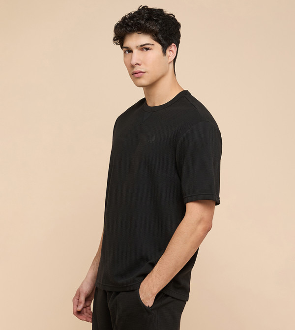 R&B  workwear-reworked - BLACK Round Neck T-Shirts