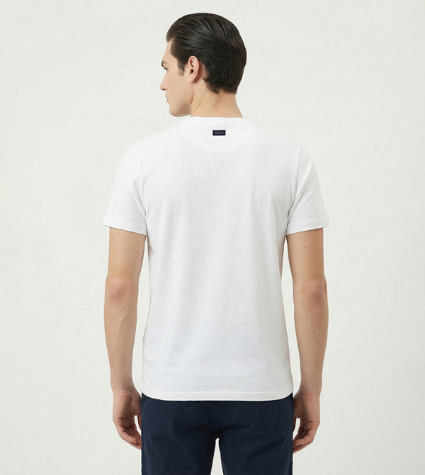 بيفرلي هيلز بولو كلوب  تيشيرتات كاجوال - أبيض  Round Neck T-Shirts
