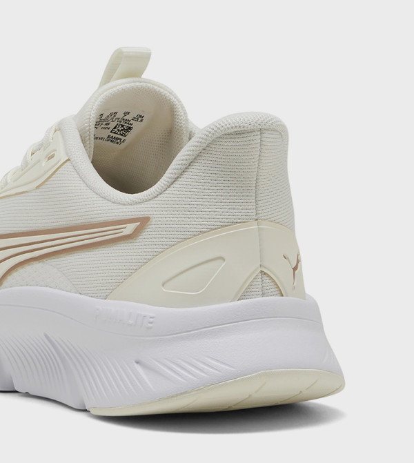 Puma Puma - Cream Running Shoes