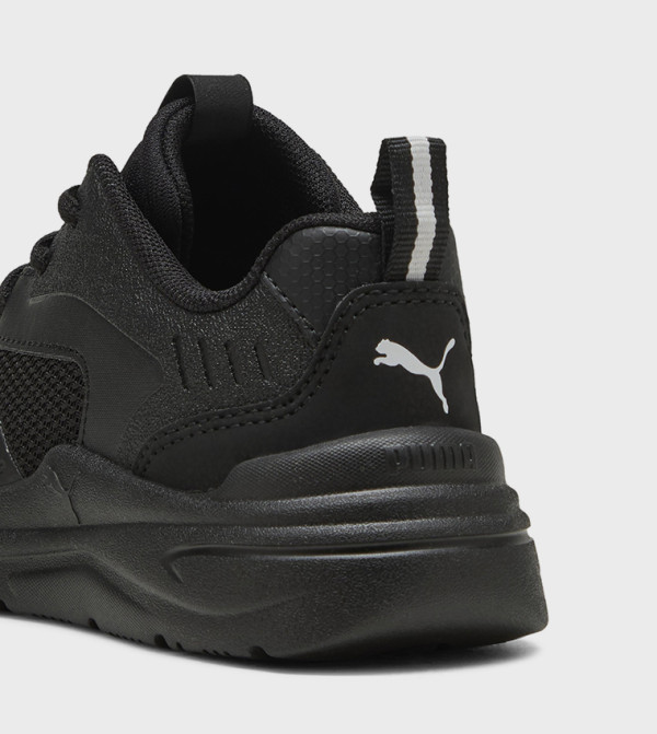Puma Sneakers - Black Low Top