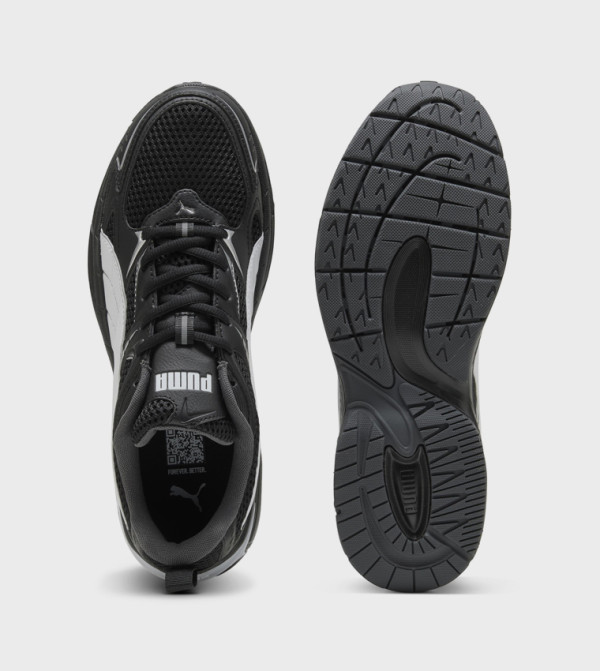 Puma  Sneakers - Black Low Top