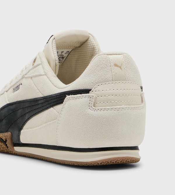 Puma  Low Top - Cream Low Top