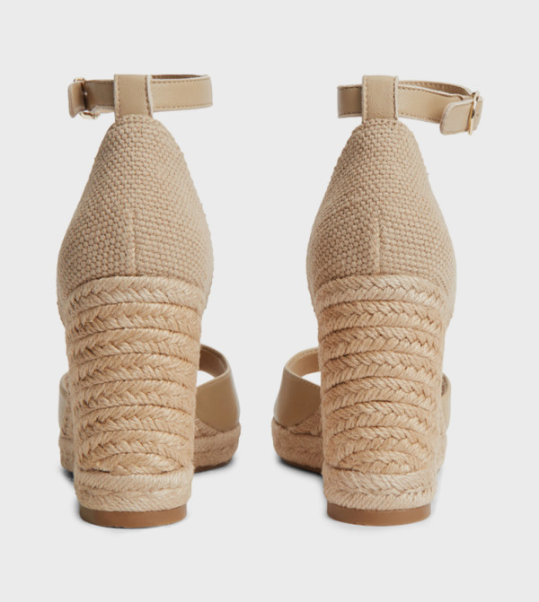 Tommy Hilfiger  Wedges - Beige Wedges