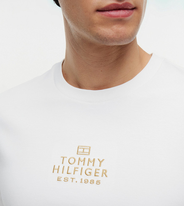 تومي هيلفيغر تومي هيلفيغر - أبيض Round Neck T-Shirts